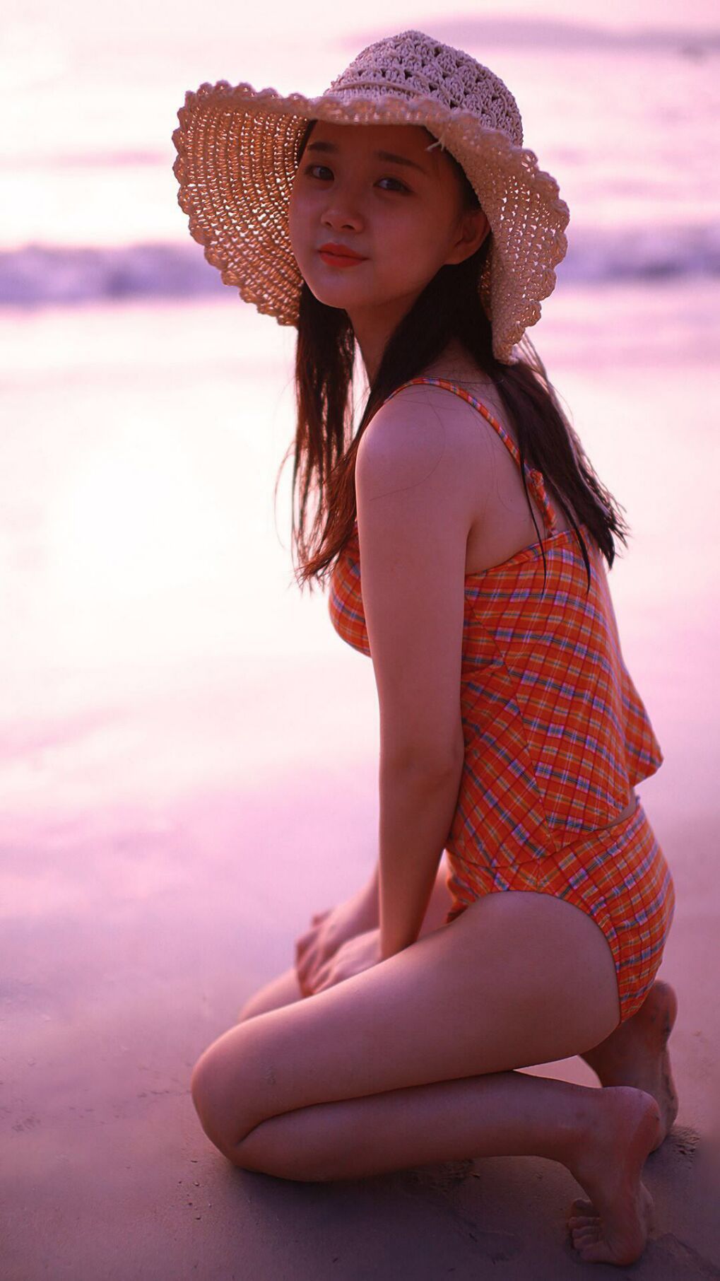 B体育(CHINA)官方网站-阿森纳后卫受伤离场，影响球队防守，在阿森纳效力过的后卫