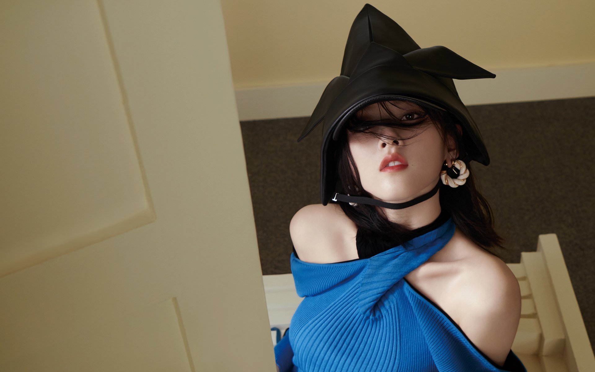 b体育直播-梅尔滕斯中段提速 引爆后半程对抗，梅尔滕斯妻子