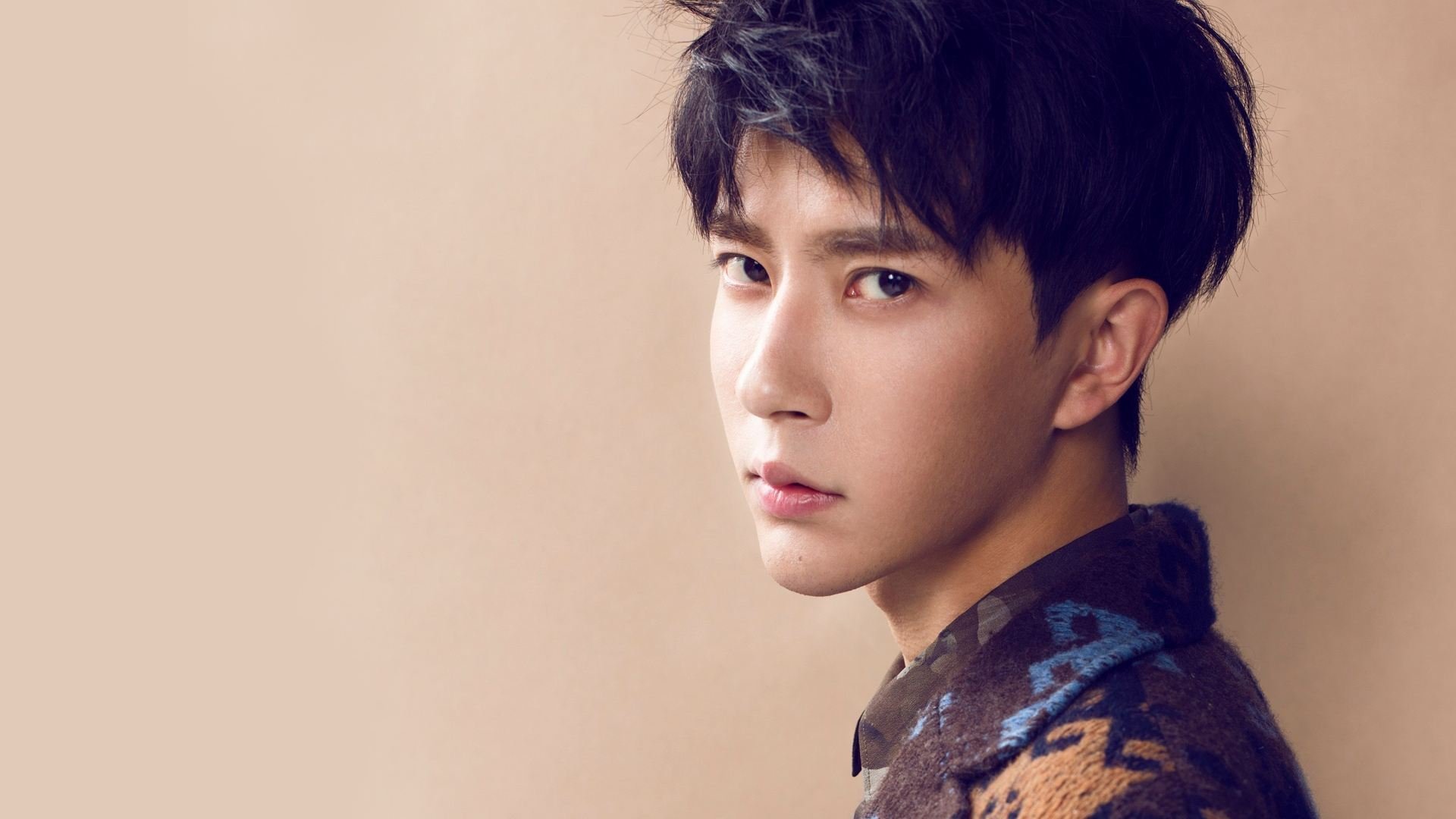 道格拉斯化身赛场黑马令人惊艳,道格拉斯比赛视频