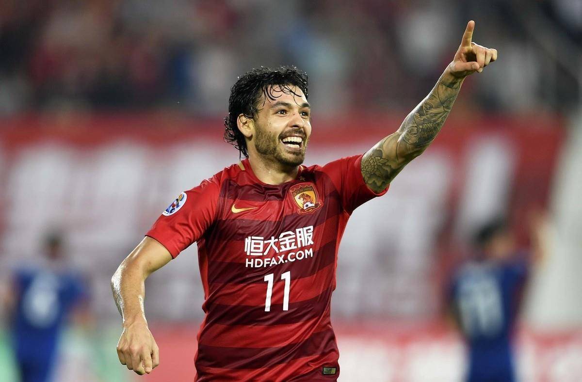 包含B体育APP:广州恒大队“全华班”成“笑话”,球迷:没“外援”,啥也不是!的词条 包含B体育APP:广州恒大队“全华班”成“笑话”,球迷:没“外援”,啥也不是!的词条